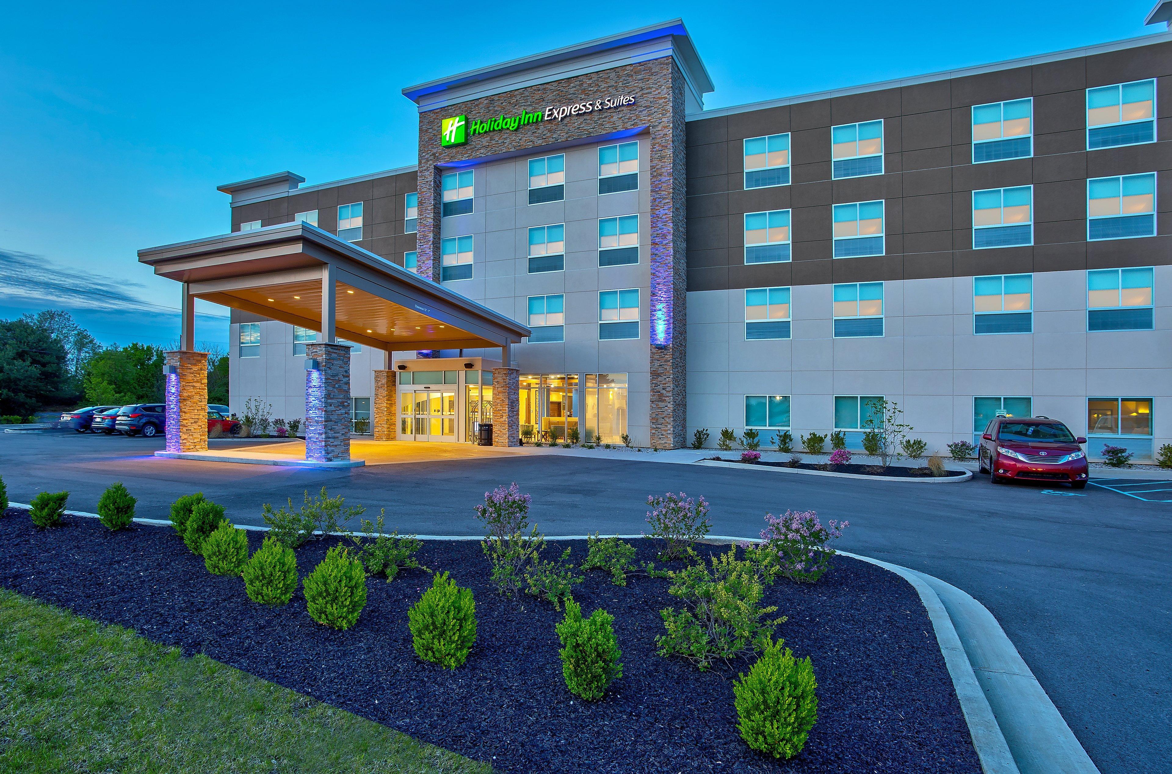 Holiday Inn Express & Suites - Lexington W - Versailles By Ihg Buitenkant foto